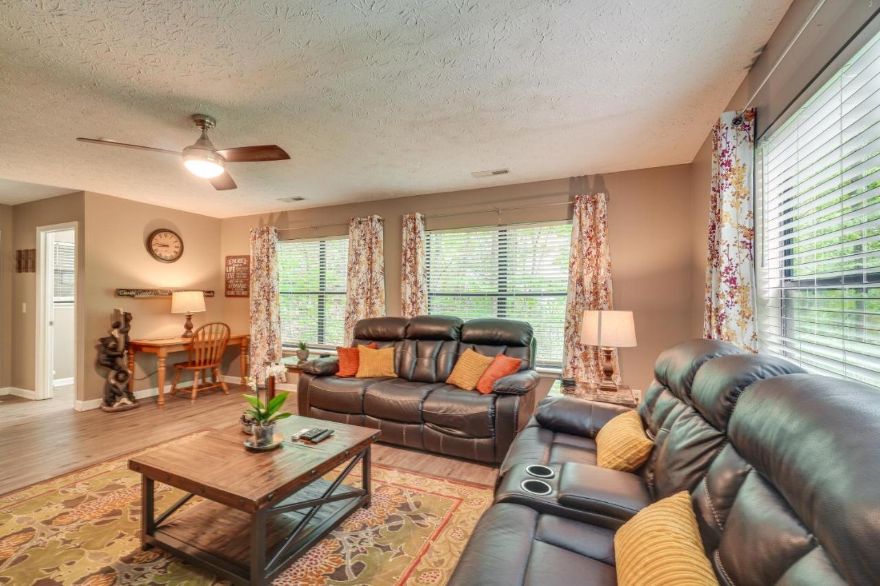 Gatlinburg Vacation Rental Balcony With Hot Tub! Экстерьер фото