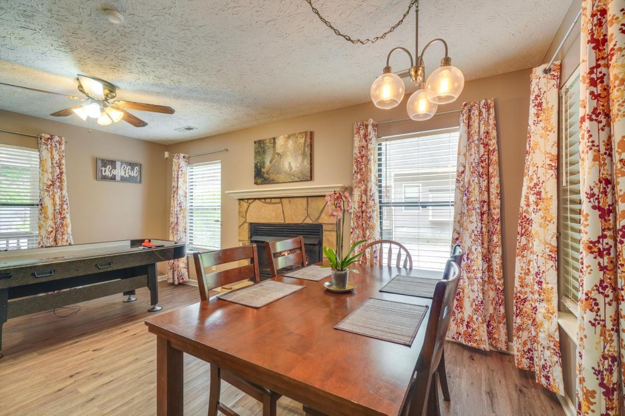 Gatlinburg Vacation Rental Balcony With Hot Tub! Экстерьер фото