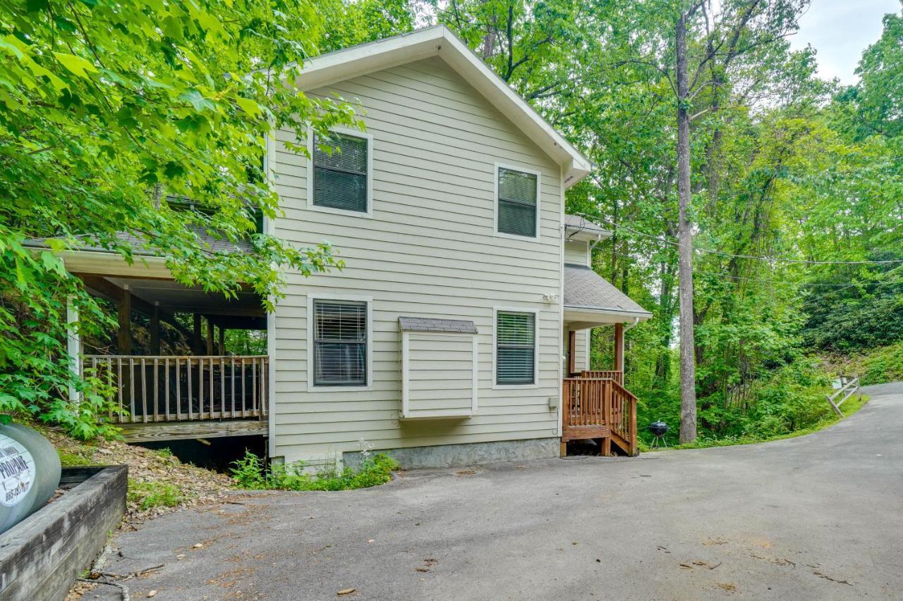Gatlinburg Vacation Rental Balcony With Hot Tub! Экстерьер фото